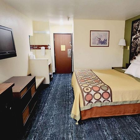 Super 8 By Wyndham Rawlins Wyoming Motel Luaran gambar