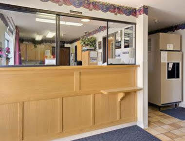 Super 8 By Wyndham Rawlins Wyoming Motel Dalaman gambar